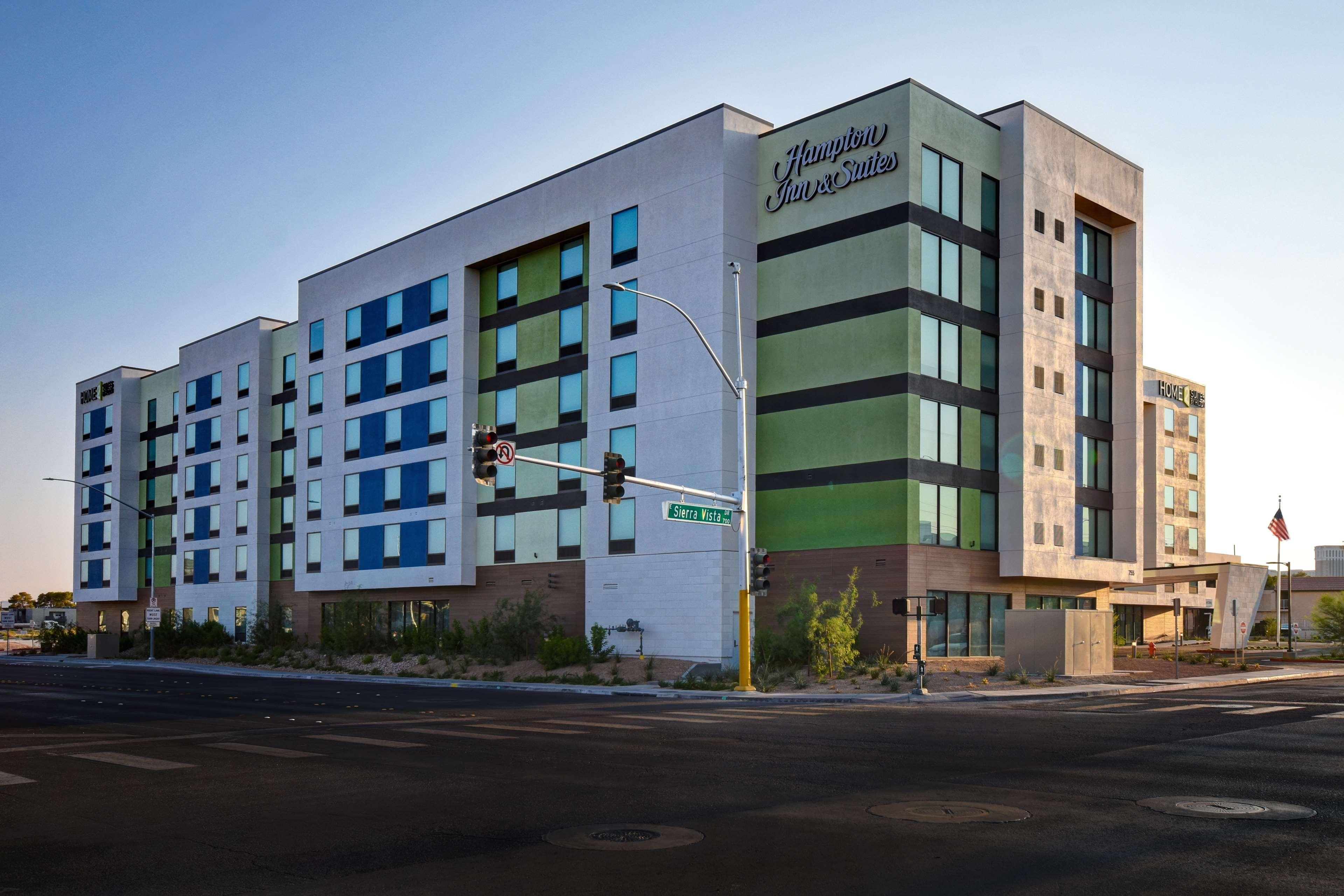 Home2 Suites By Hilton Las Vegas Convention Center - No Resort Fee Exterior photo